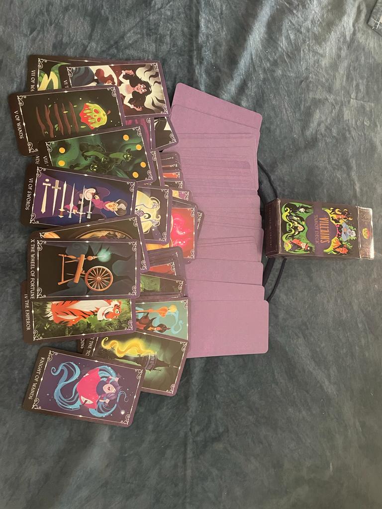 Tarot dos Vilões da Disney 